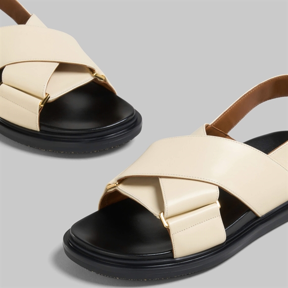 MARNI Fussbett Sandaler, Silk White